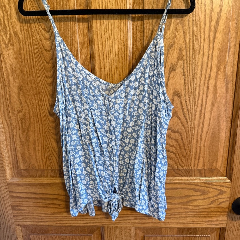 Buckle Floral Blue Women's Top - Picture 2 of 3